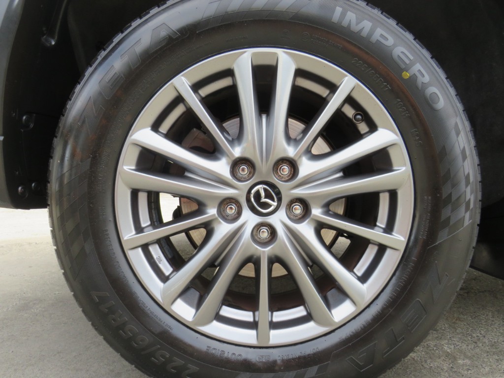 S1858810.jpg