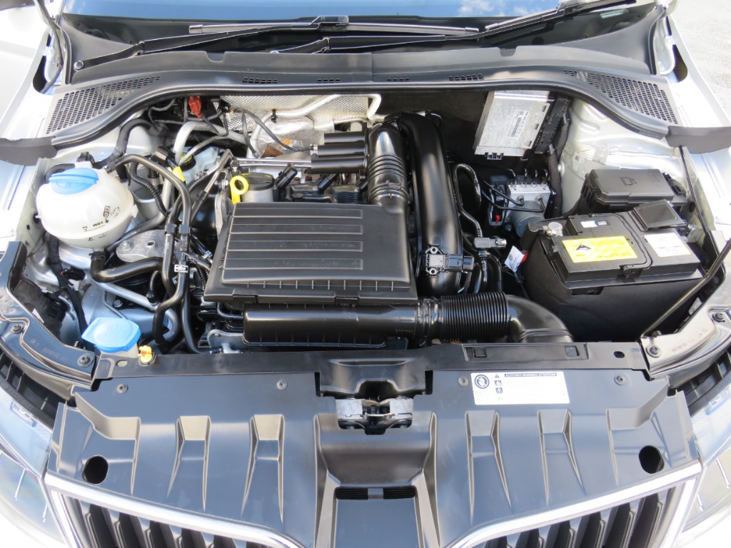 S1864119.jpg