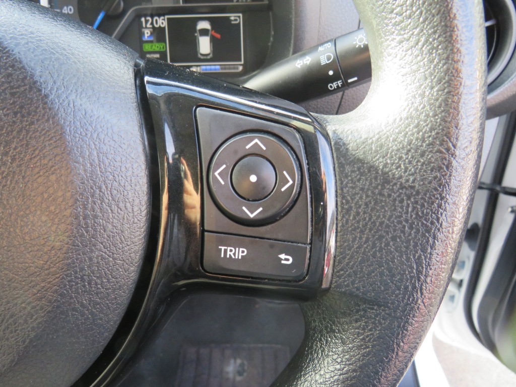 S1870219.jpg