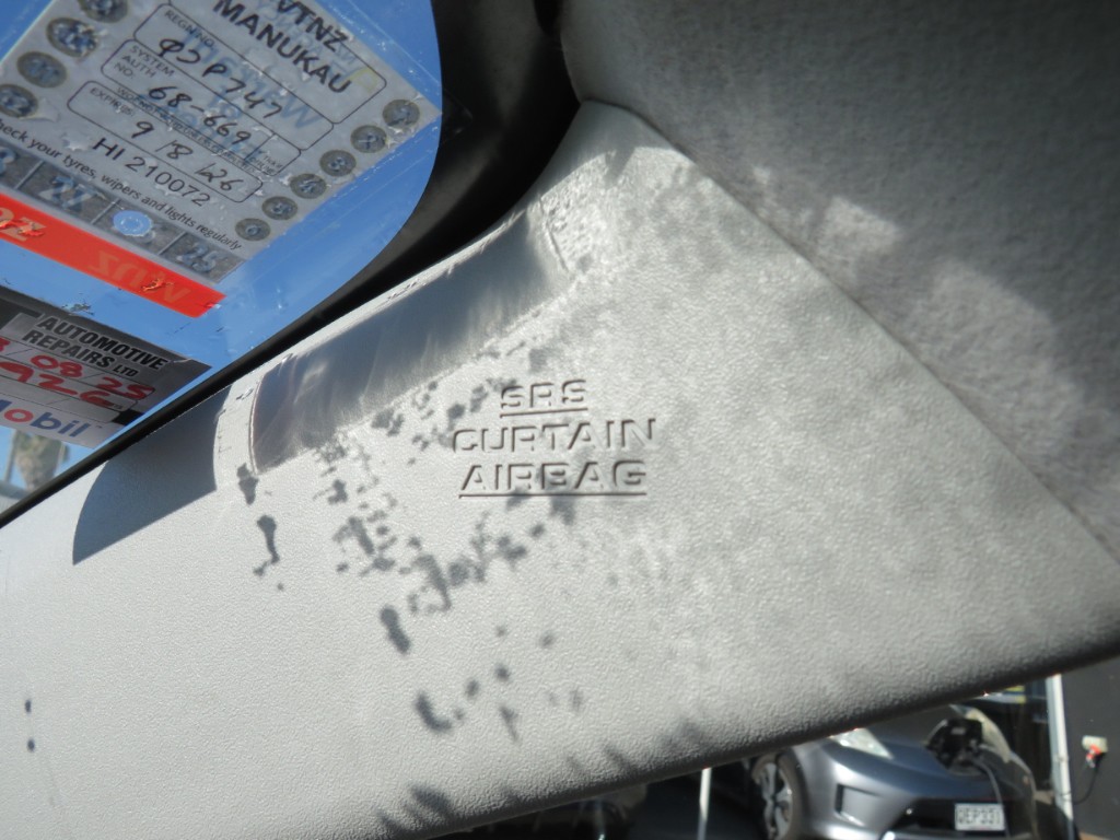 S1874920.jpg