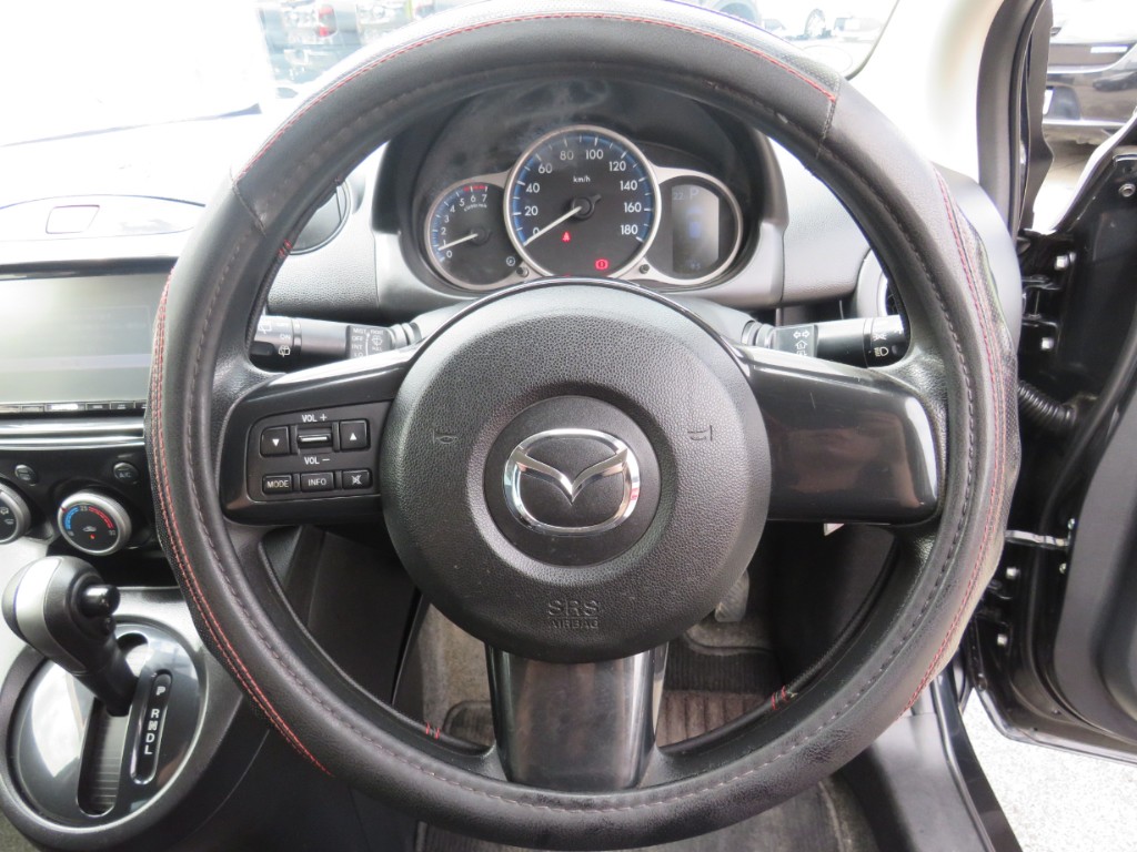 S1883815.jpg