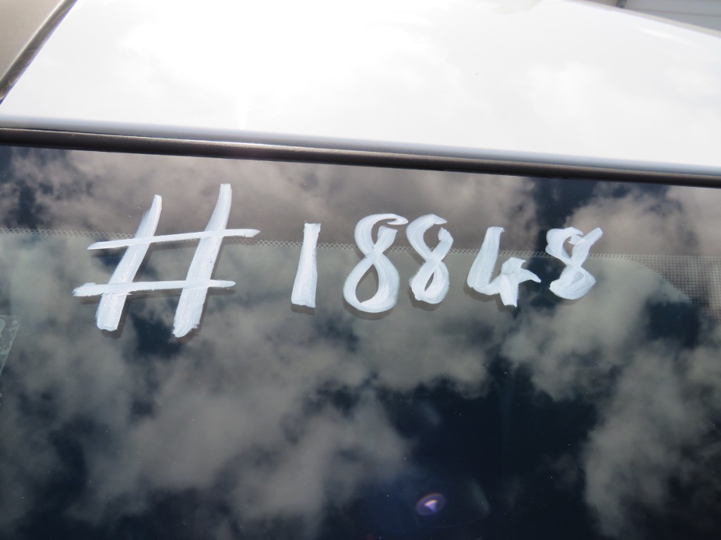 S1884821.jpg
