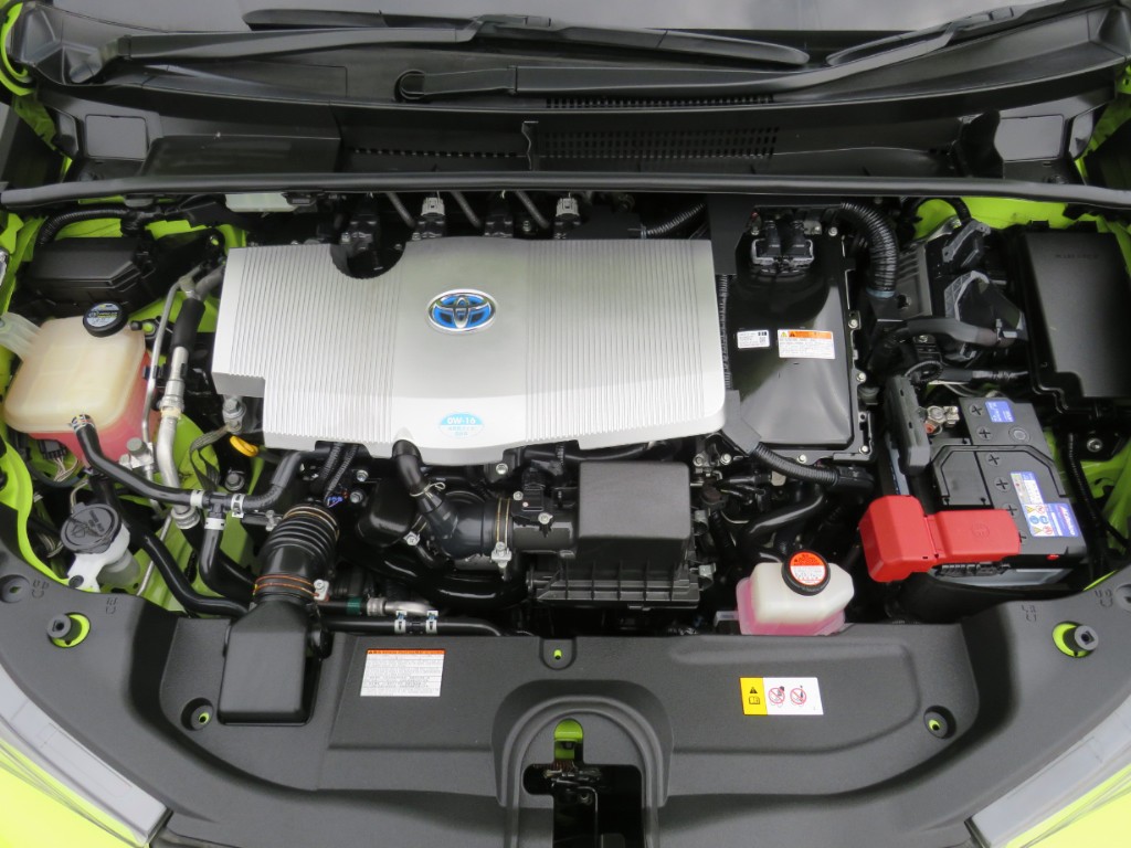 S1886221.jpg