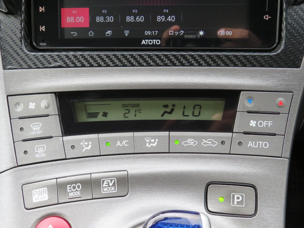 S1887418.jpg