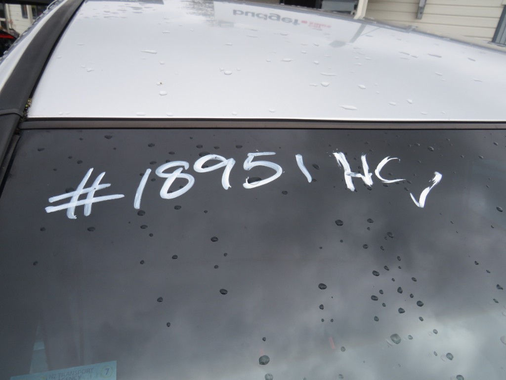 S1895117.jpg