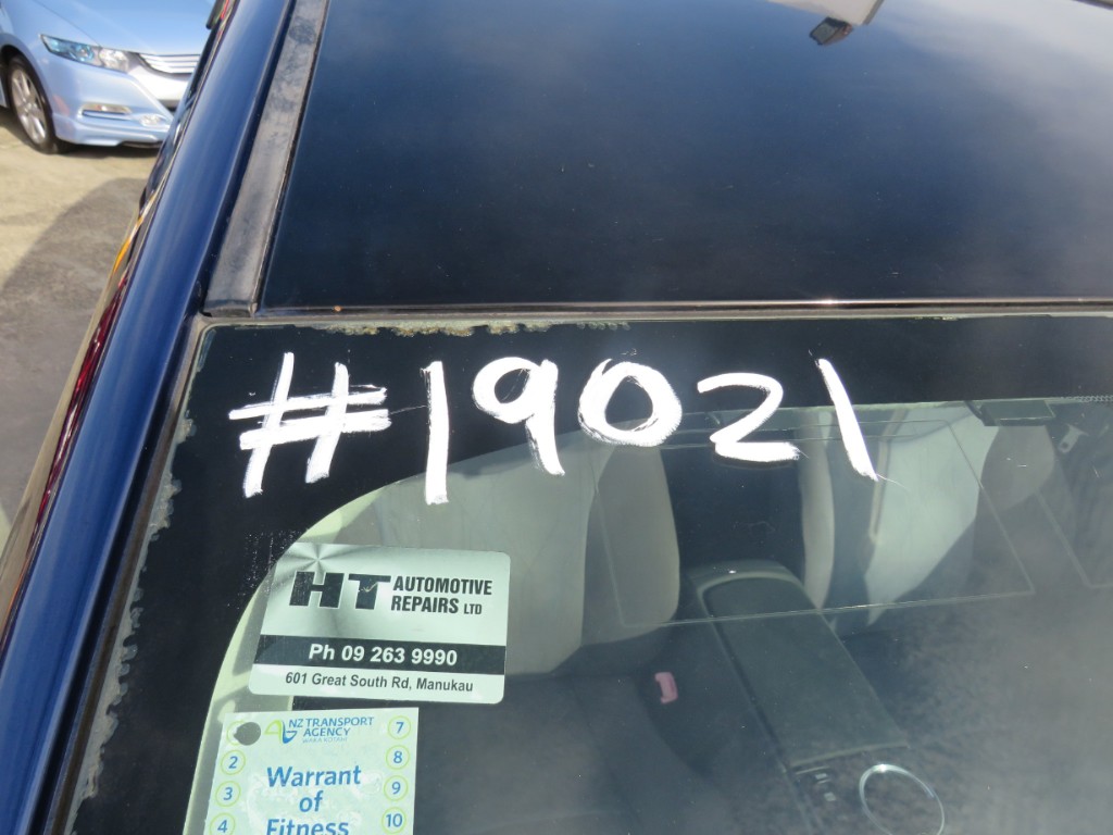 S1902121.jpg
