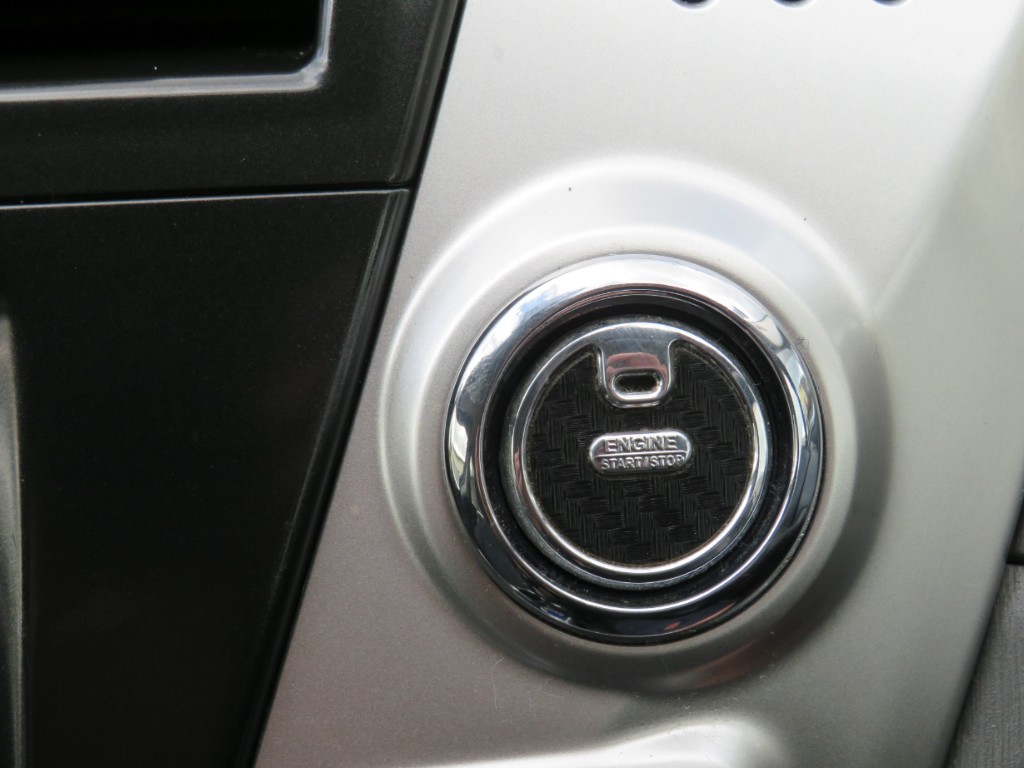 S1904816.jpg