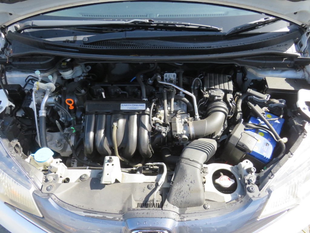 S1927620.jpg