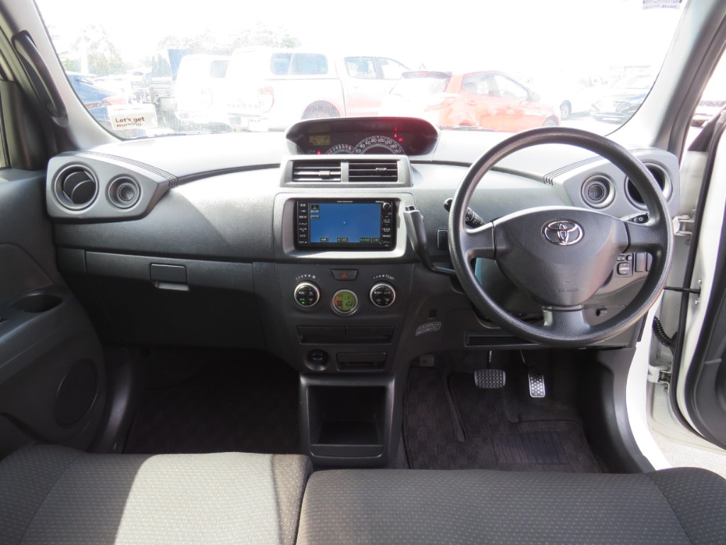 S5861816.jpg