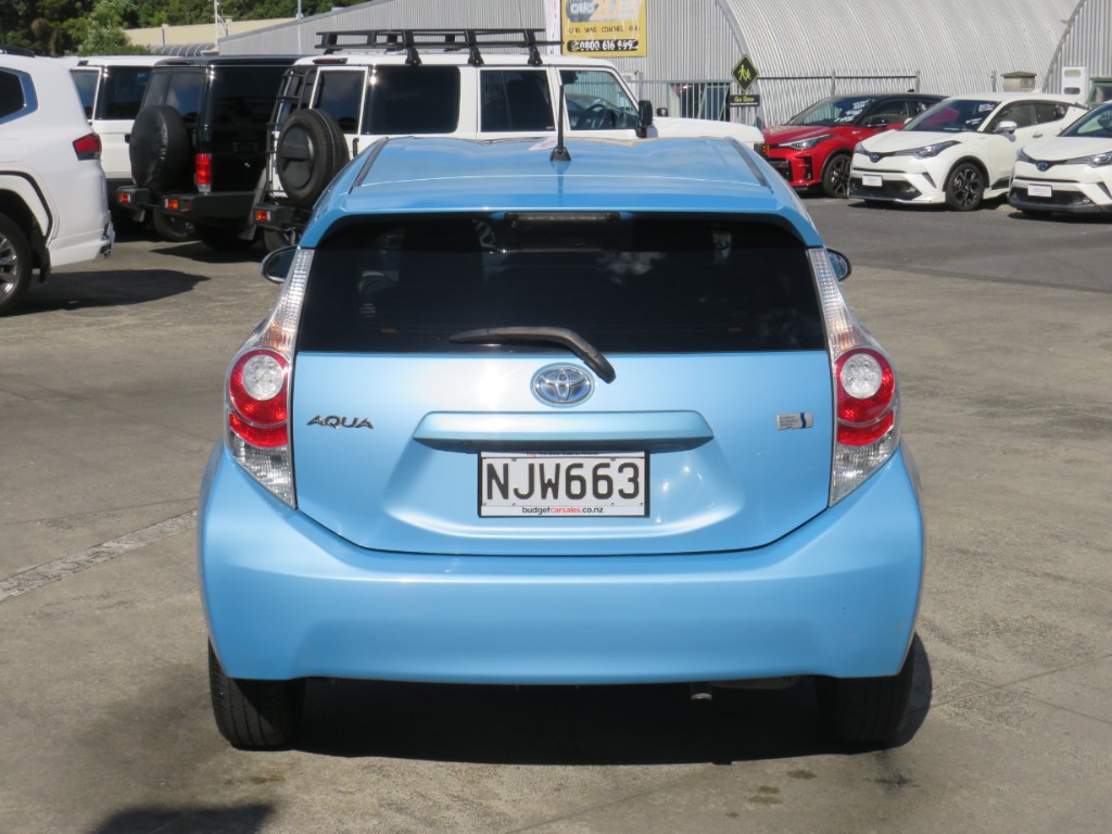 S655786.jpg