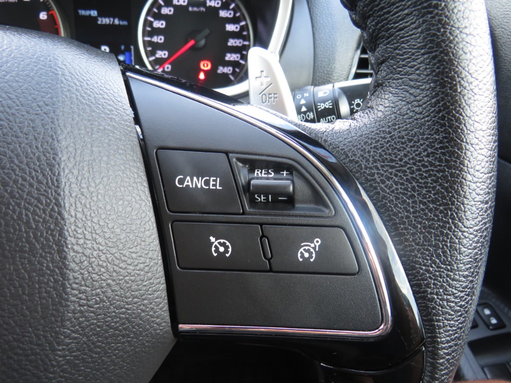 S7072416.jpg