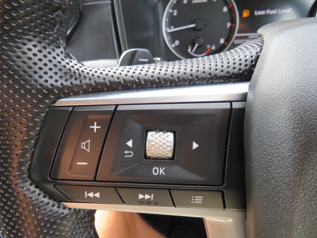 S7076417.jpg