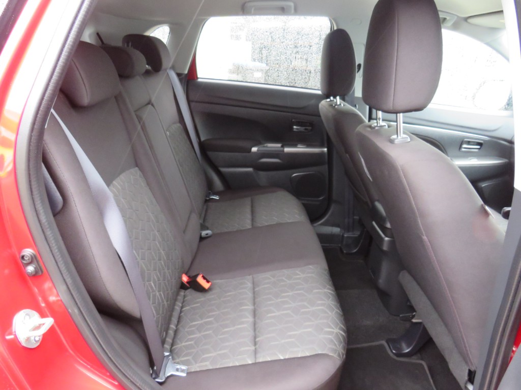 S7079411.jpg