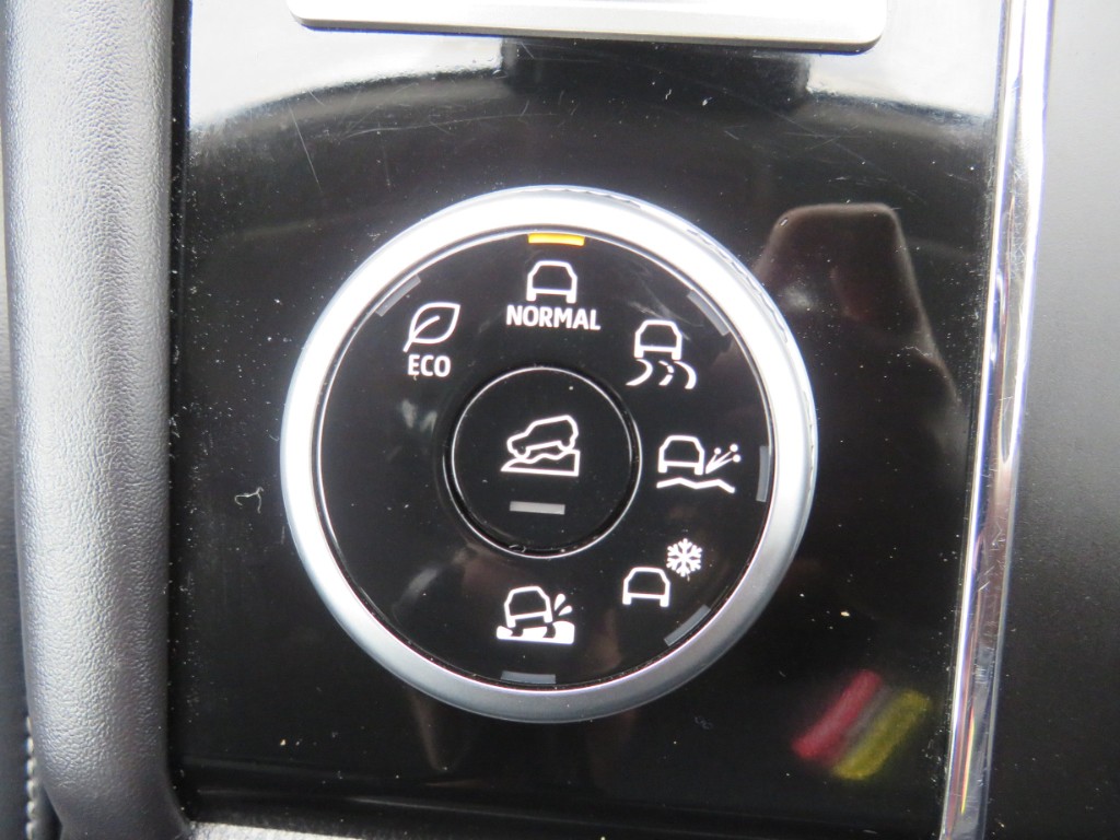 S7079516.jpg