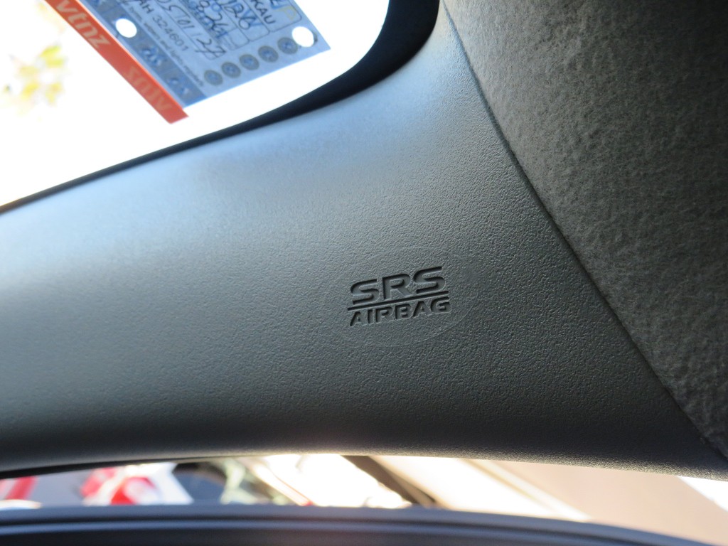 S7079918.jpg