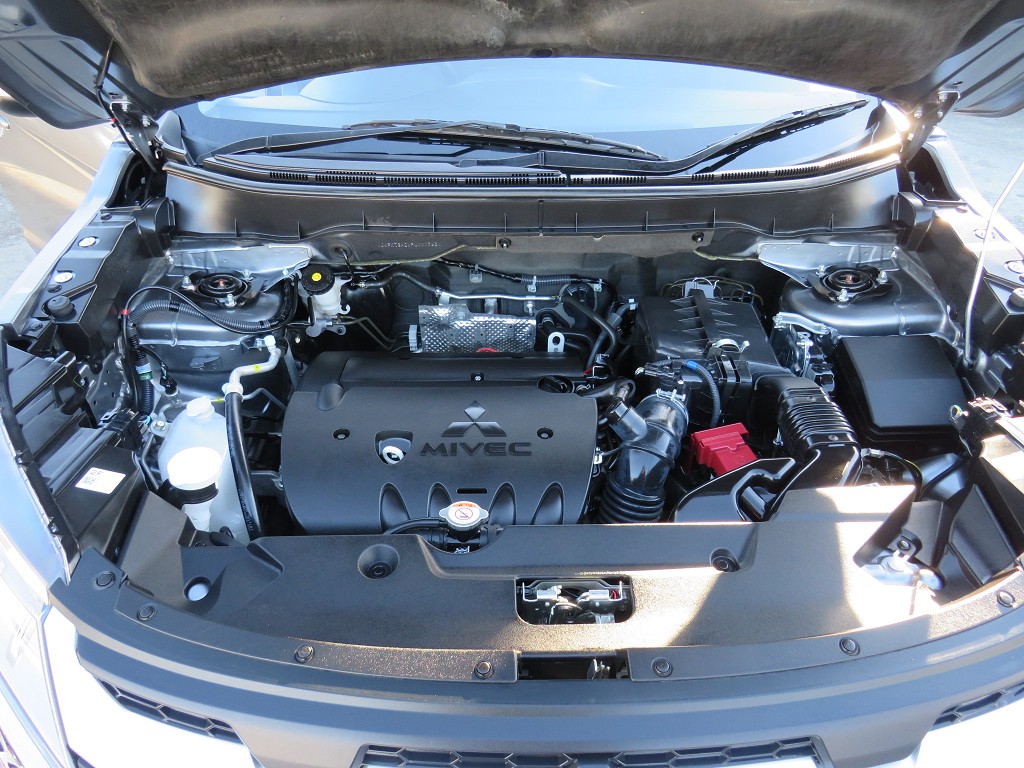 S7079920.jpg