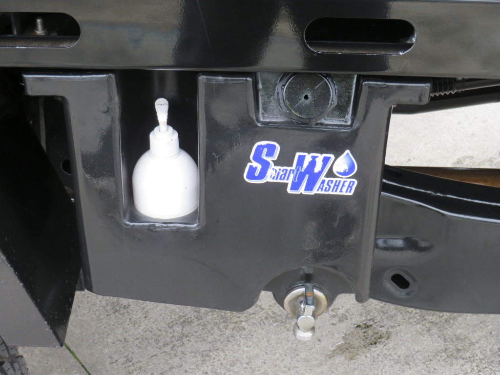 S7080311.jpg