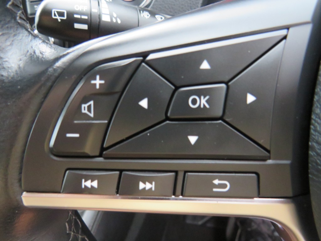 S7080814.jpg