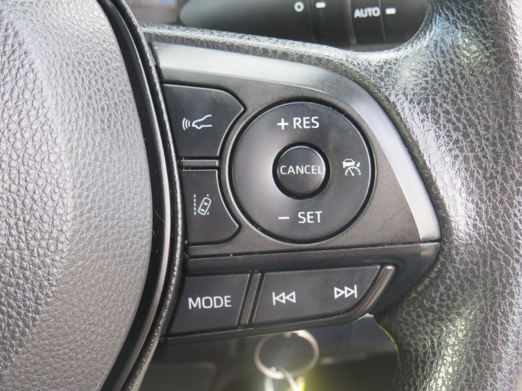 S7081016.jpg