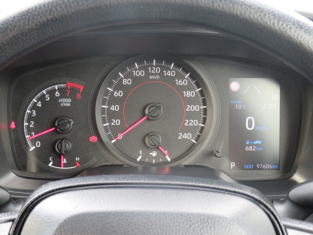 S7081017.jpg
