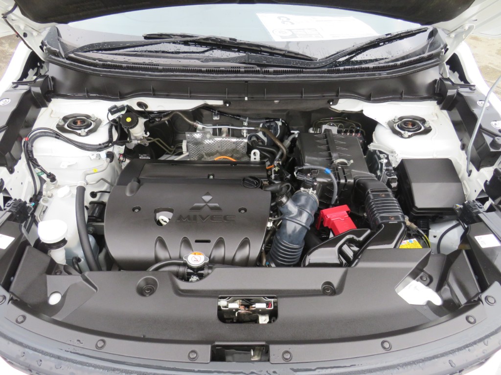 S7081320.jpg