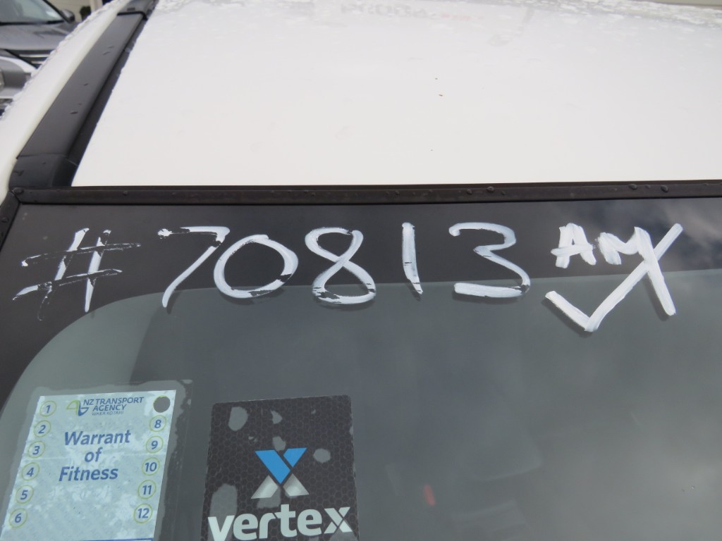 S7081321.jpg
