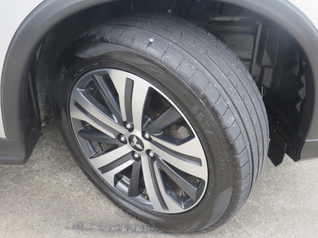S7081510.jpg