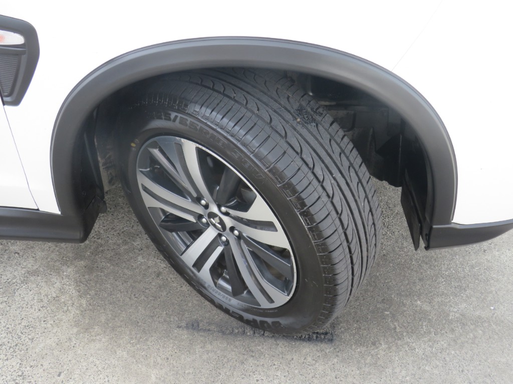 S7081610.jpg
