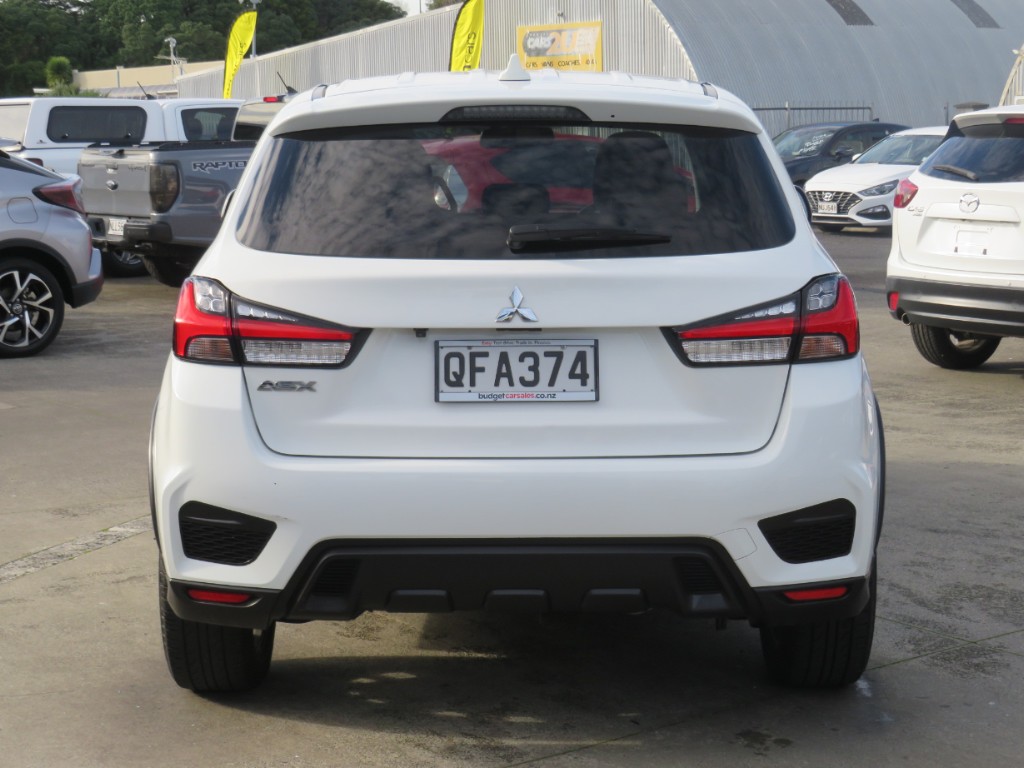 S708197.jpg