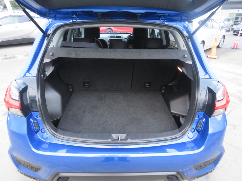 S7082011.jpg