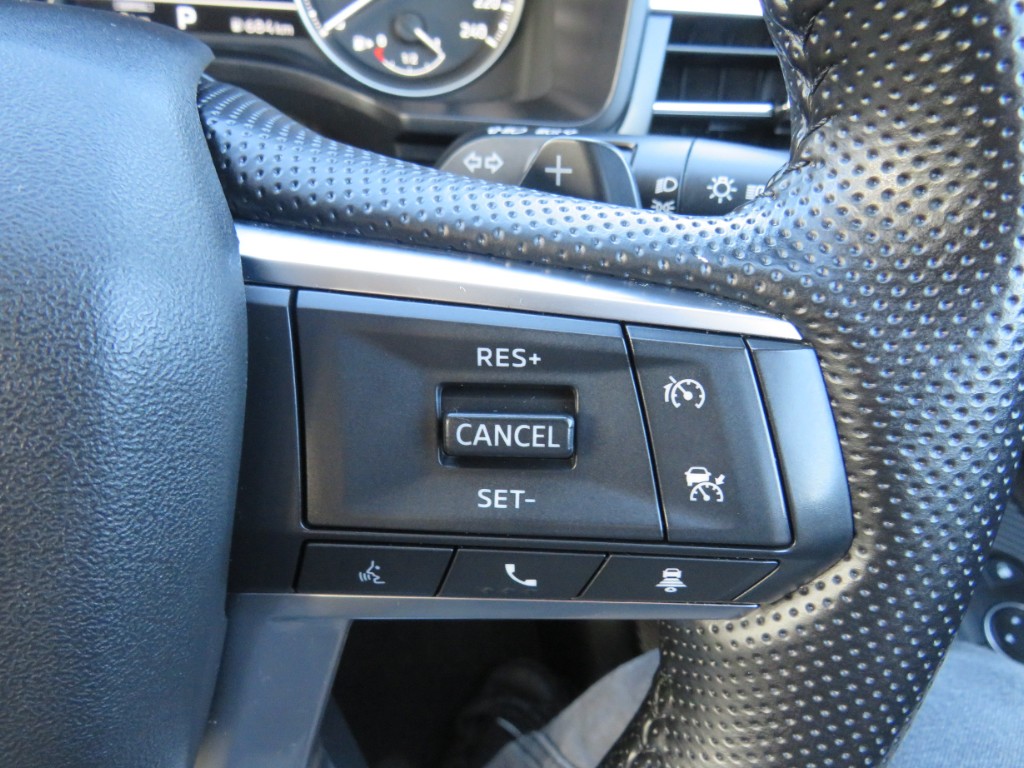 S7082516.jpg