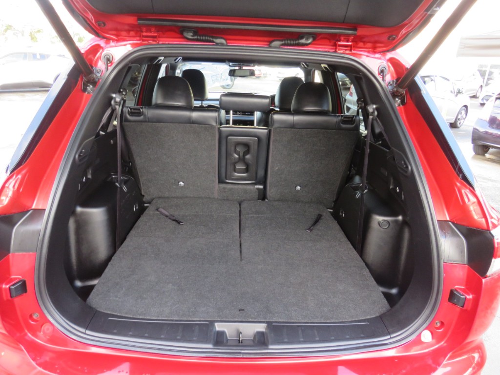 S7082710.jpg