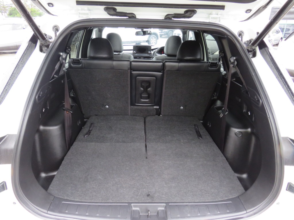 S7082911.jpg