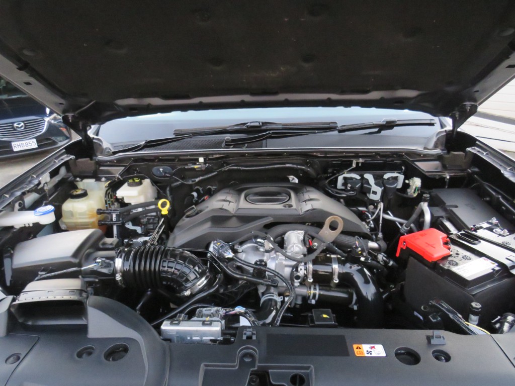S7083620.jpg