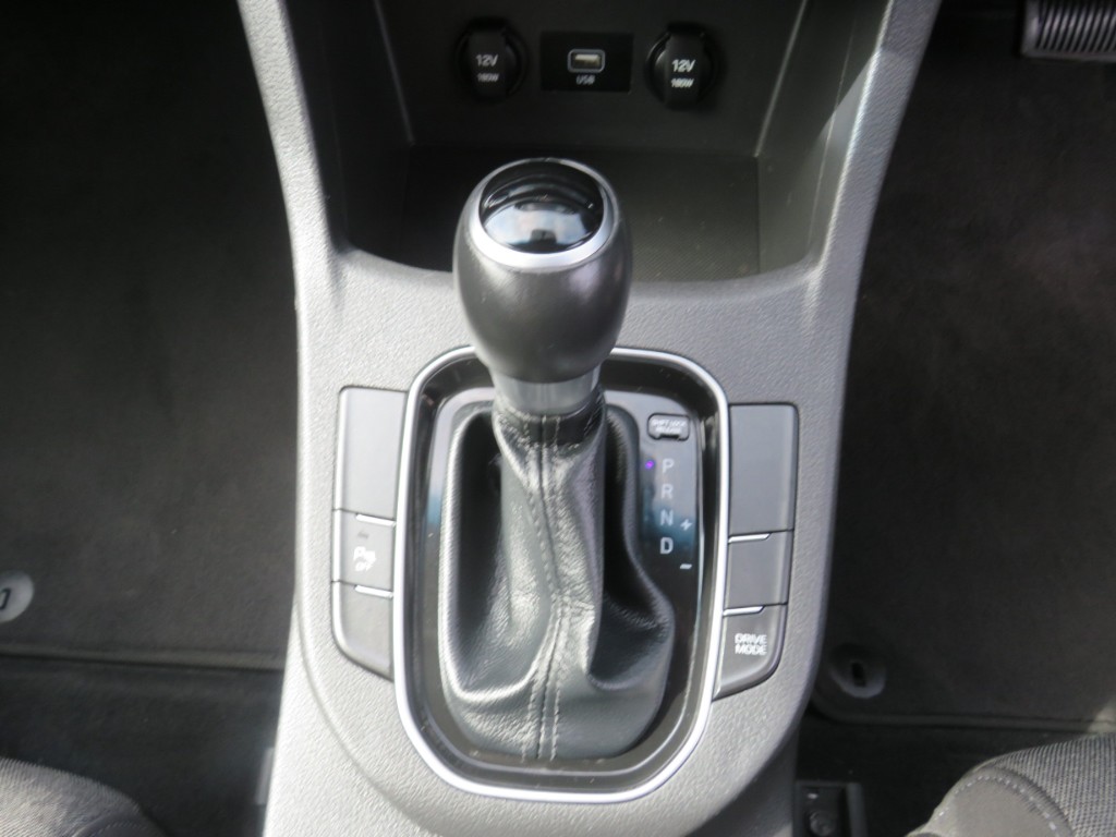 S7085819.jpg