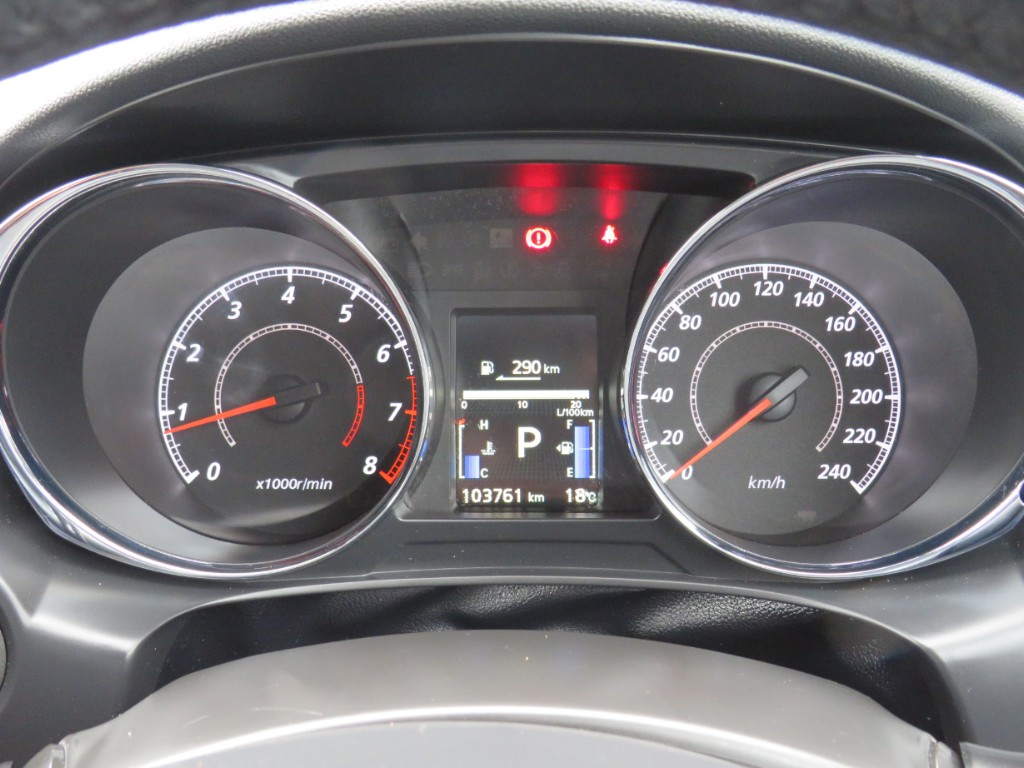 S7087519.jpg