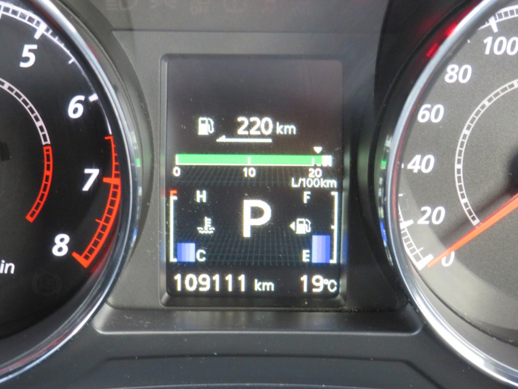S7088319.jpg