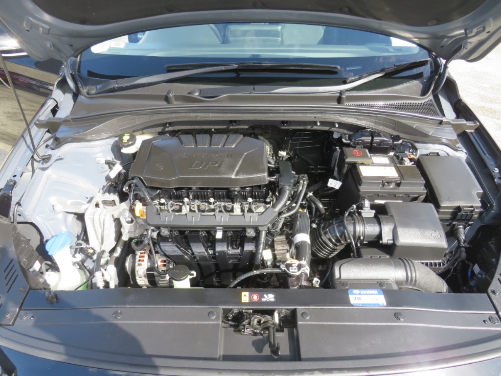 S7090520.jpg