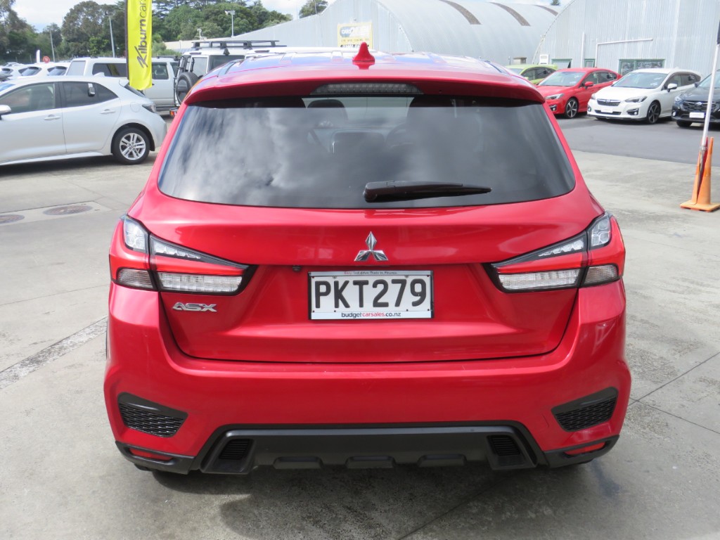 S709837.jpg