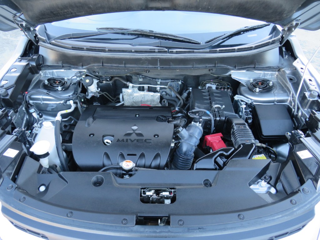 S7101121.jpg