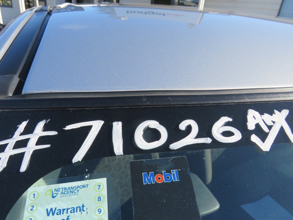 S7102621.jpg