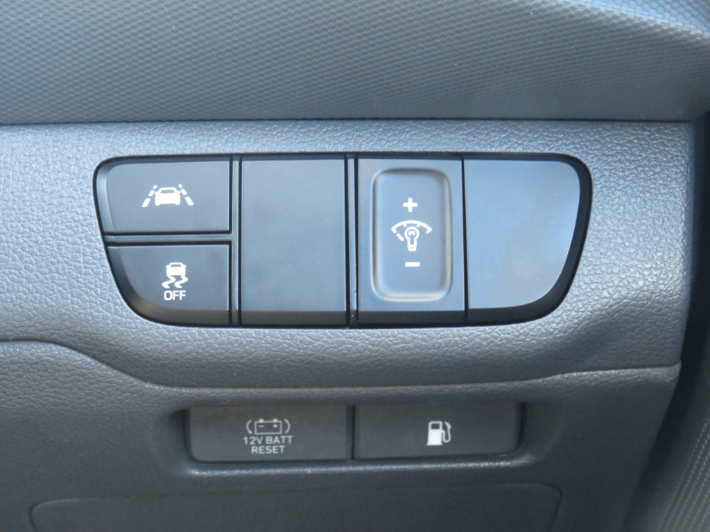 S7103320.jpg