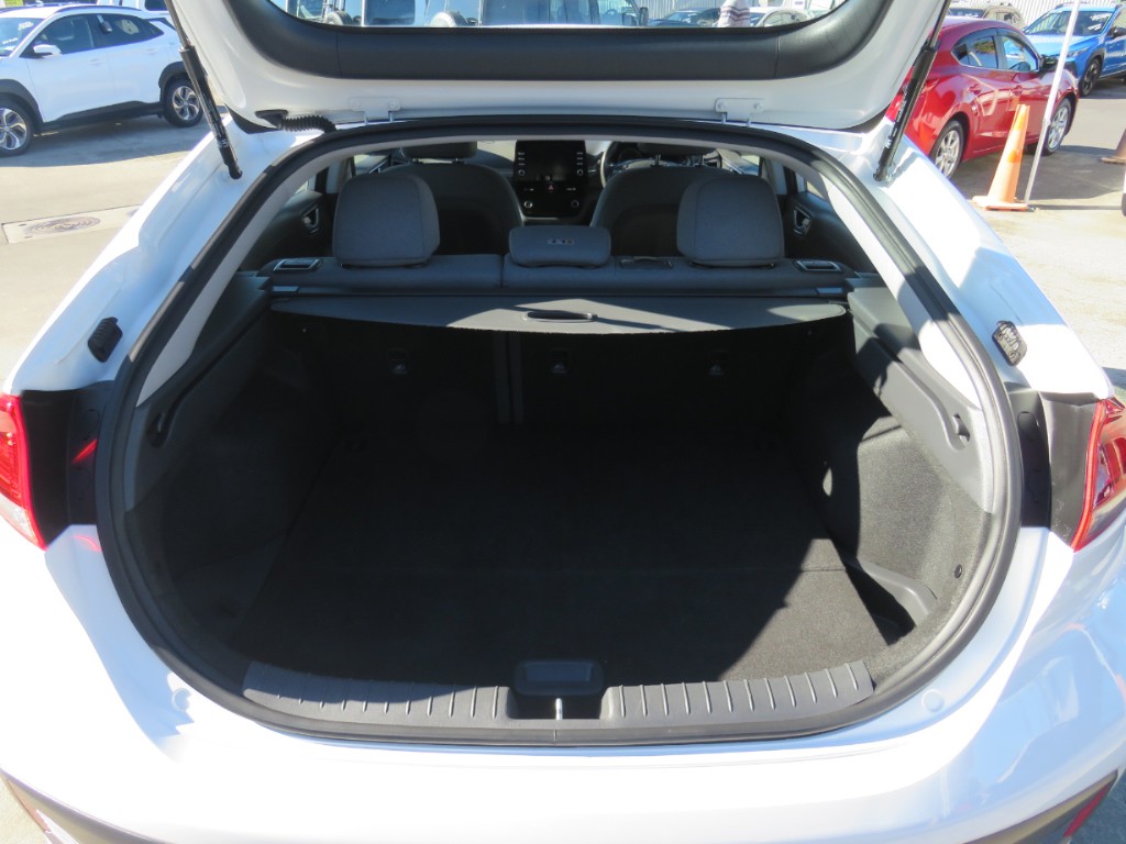 S7103511.jpg