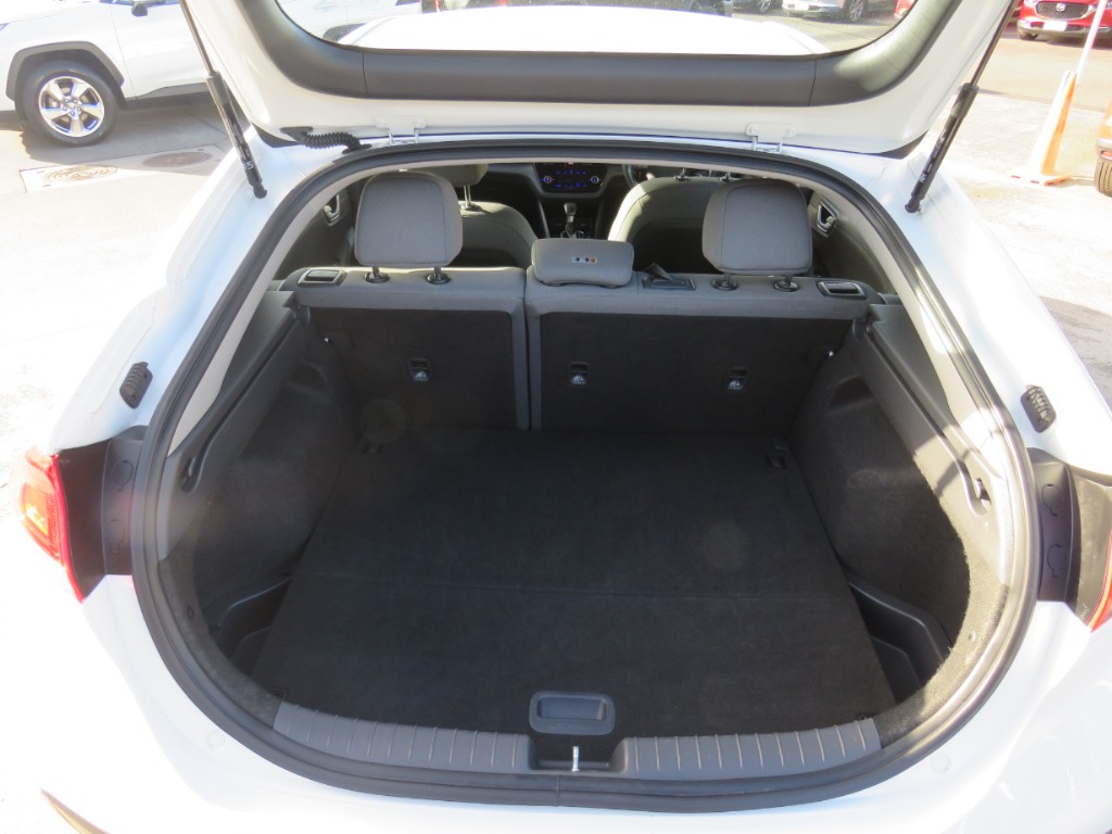S7104210.jpg