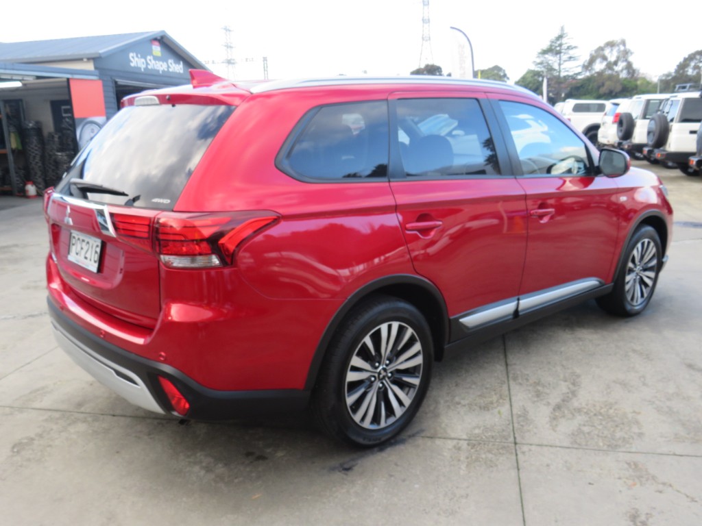 S710438.jpg