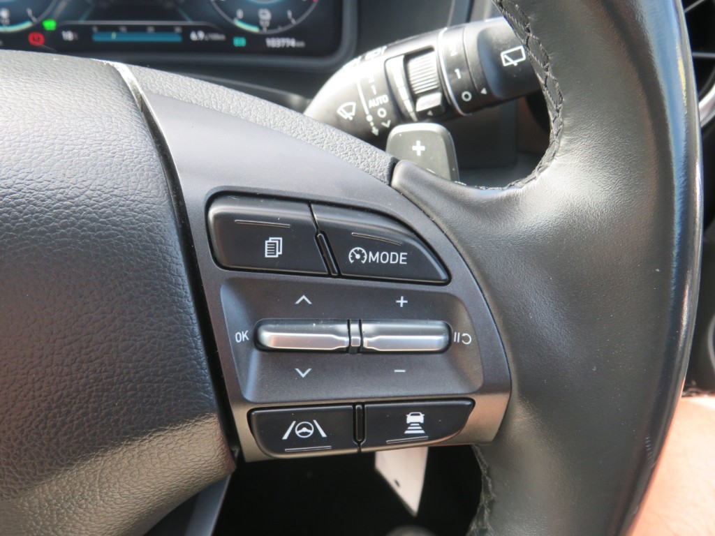 S7106517.jpg