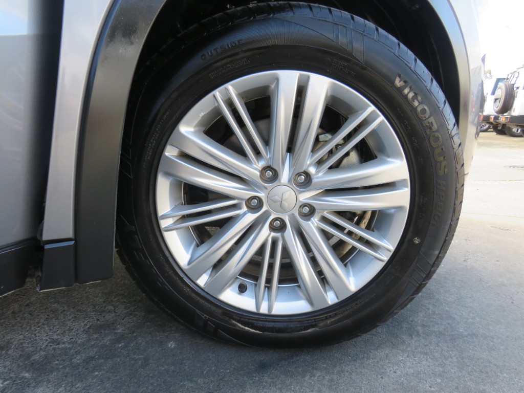 S7107310.jpg