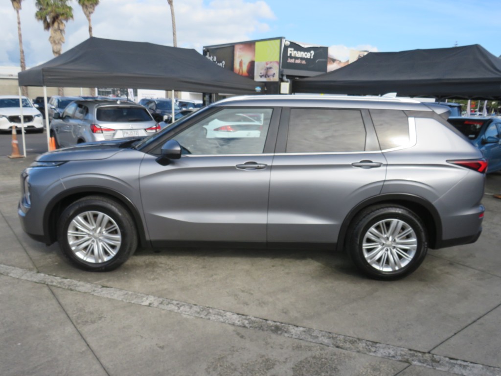 S710735.jpg