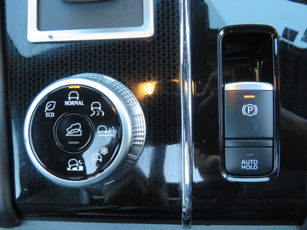 S7107919.jpg