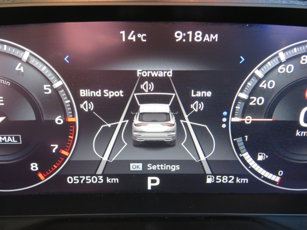 S7108119.jpg